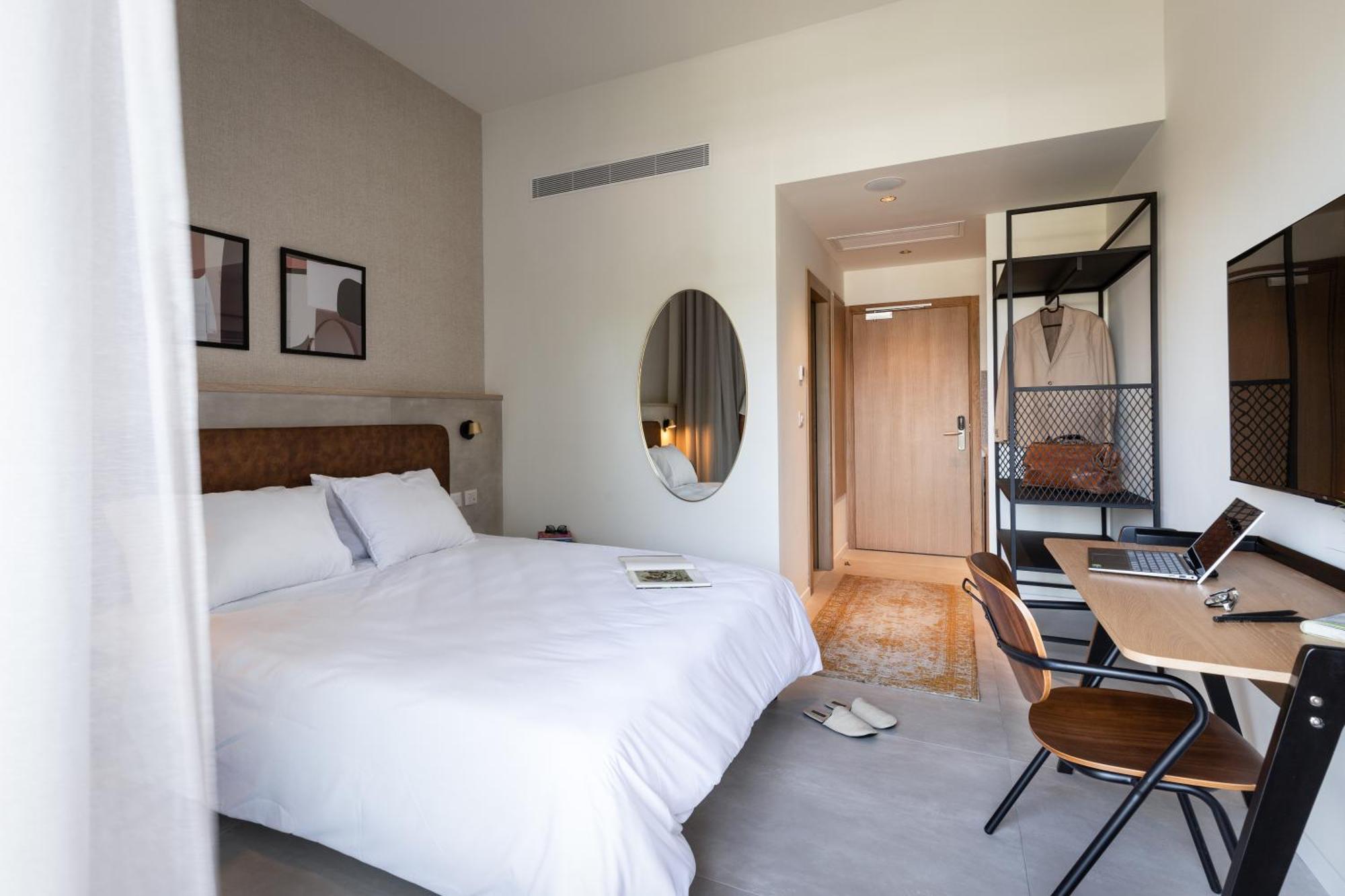 Tayo Studios & Apartments Бат Ям Екстериор снимка