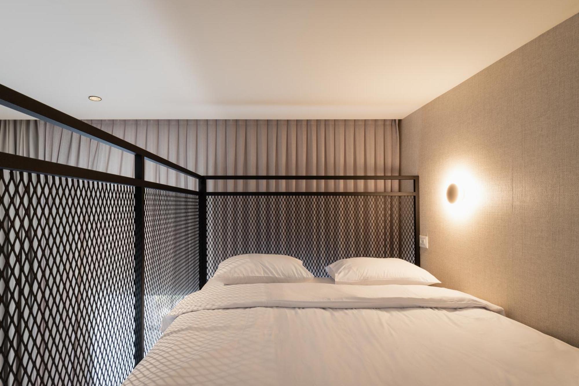 Tayo Studios & Apartments Бат Ям Екстериор снимка
