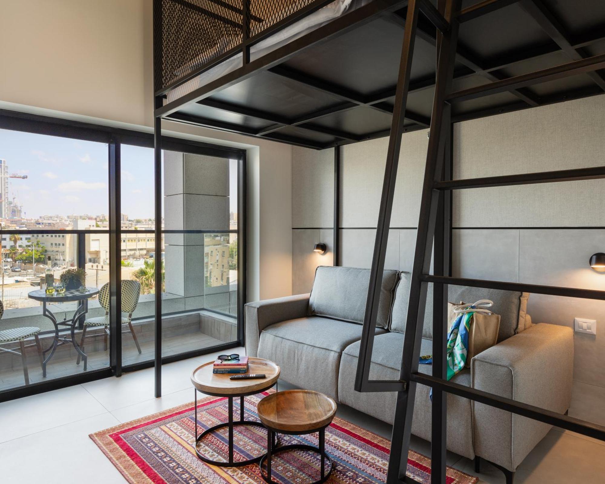 Tayo Studios & Apartments Бат Ям Екстериор снимка